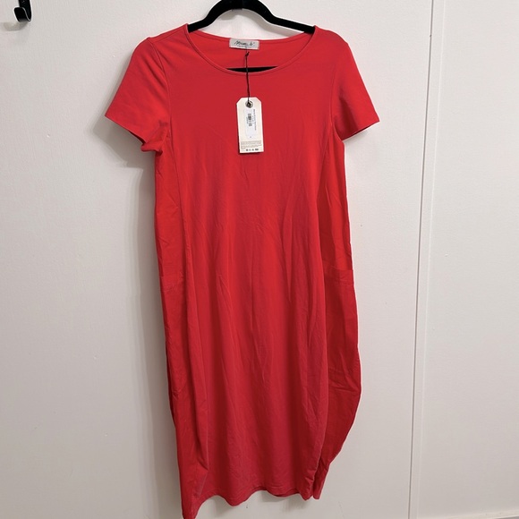 Mama B Red Dress - Picture 1 of 4